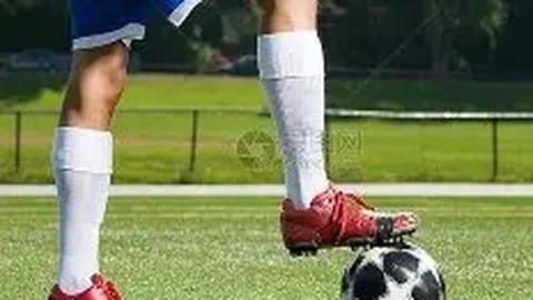 “离奇至极：乌加特欲加盟曼联，转会费争议僵持不下”