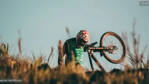 “巴塞罗那与马竞战成平手，前中超球员立功，国际米兰击败强敌晋级半决赛”